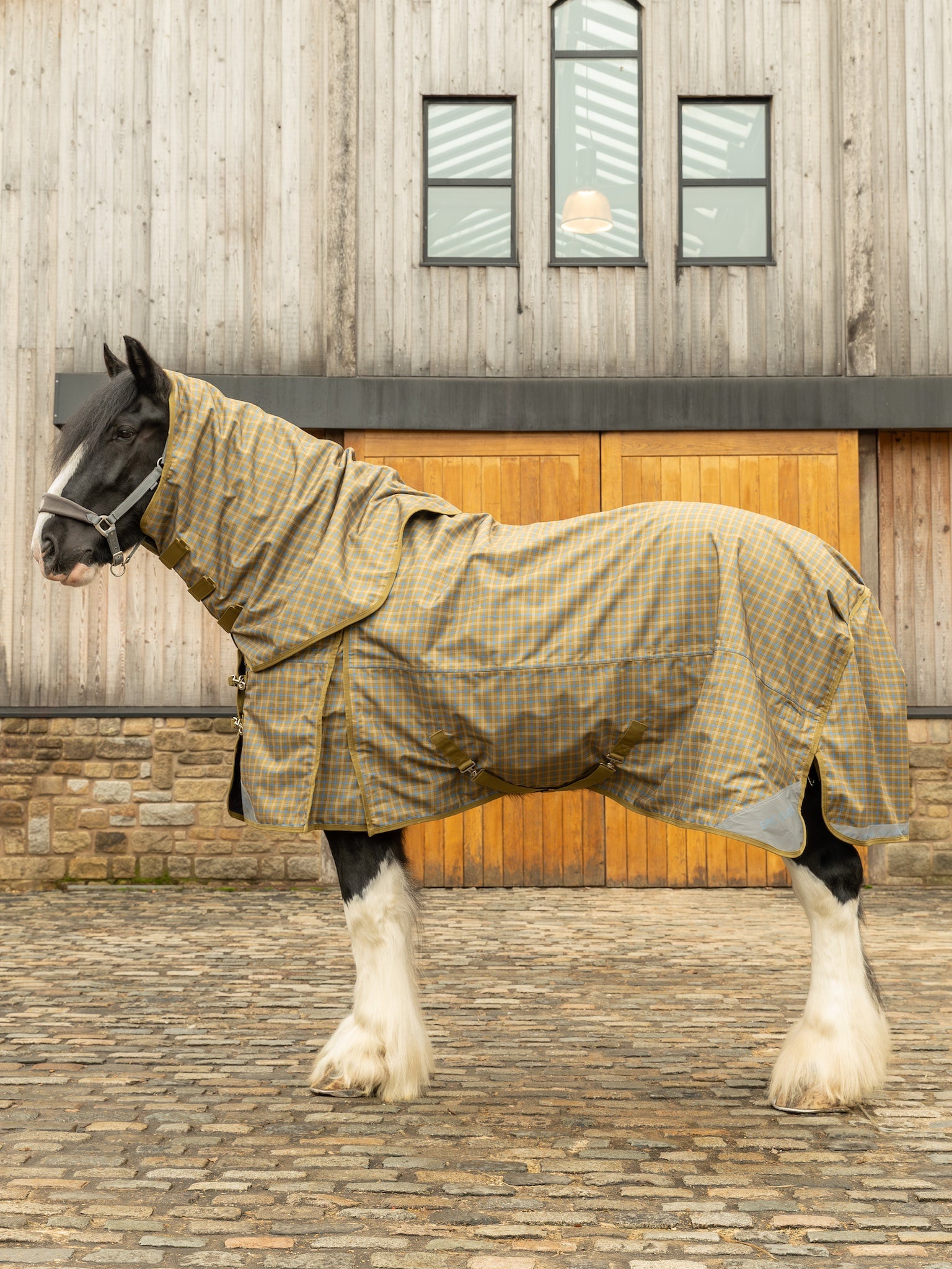 Epic Classic No Fill Turnout Hood - Broad Fit