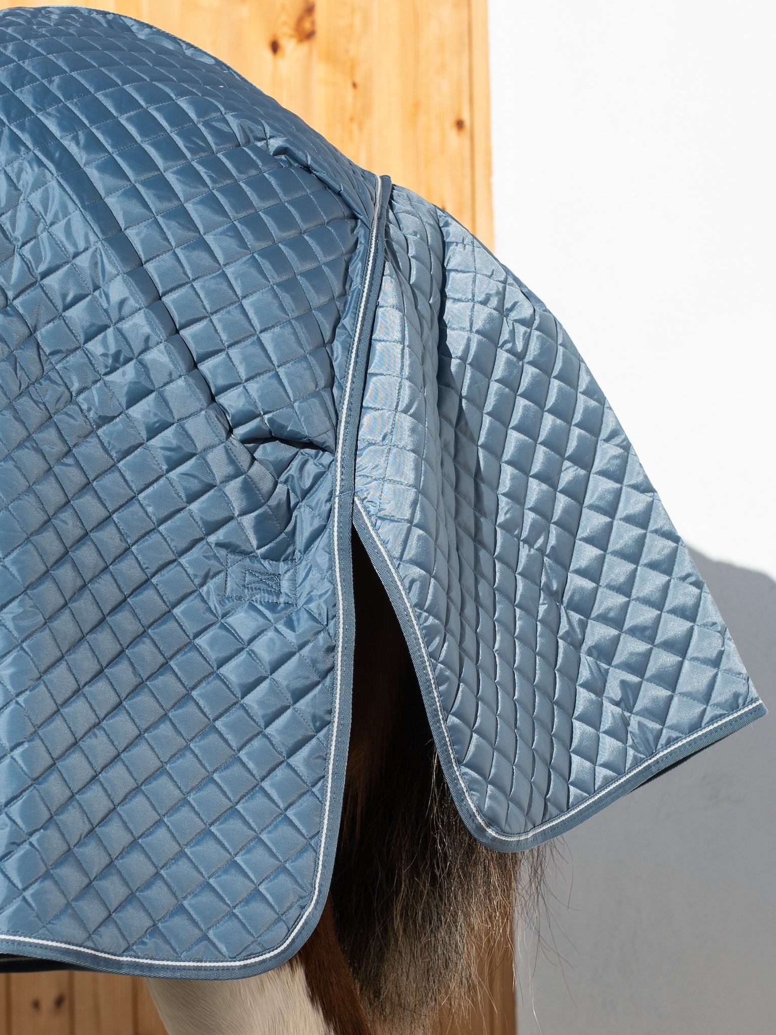 Epic Classic 50g Stable Rug - Broad Fit - Blue Storm