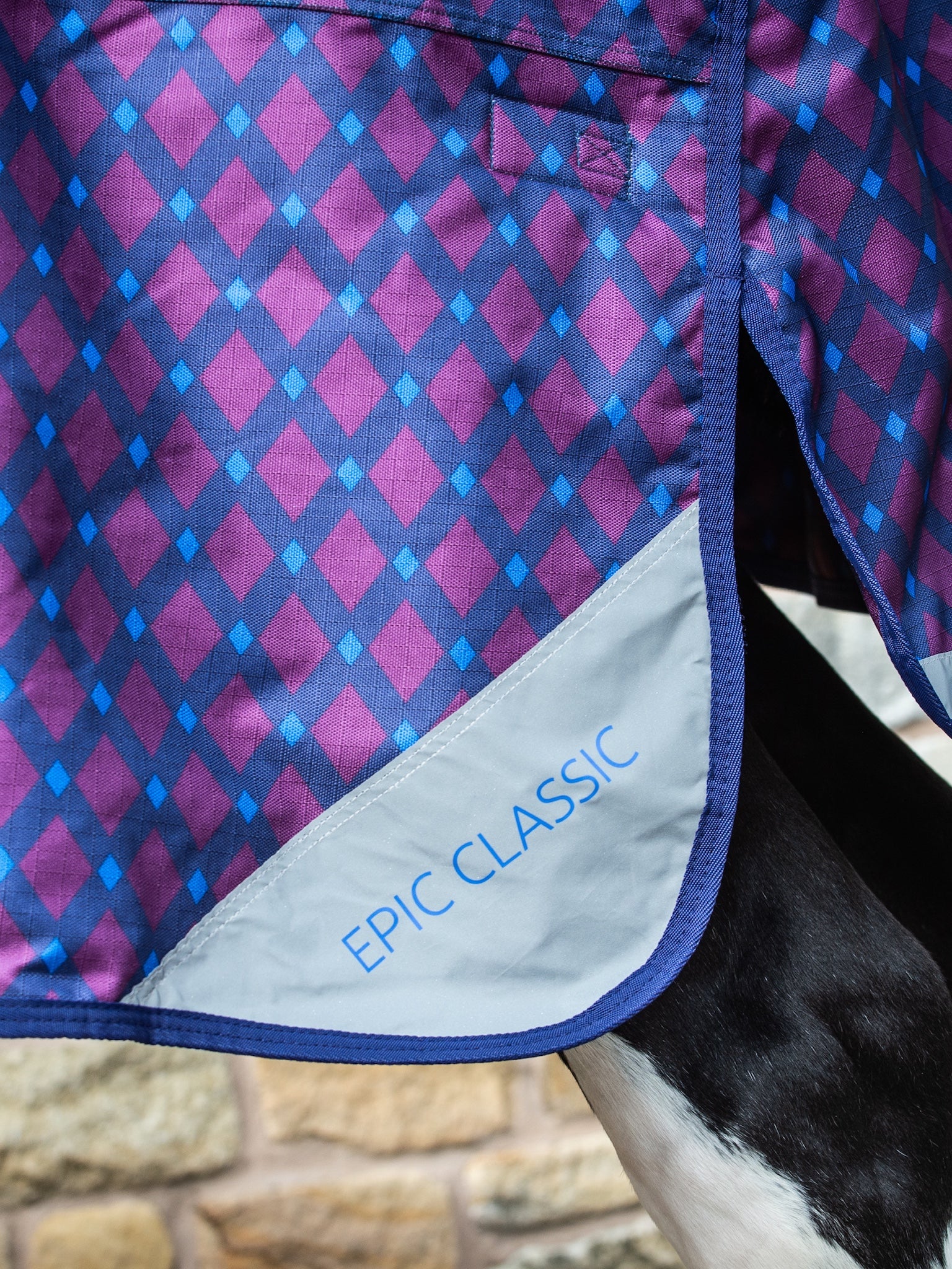 Epic Classic 200g Turnout Rug - Broad Fit