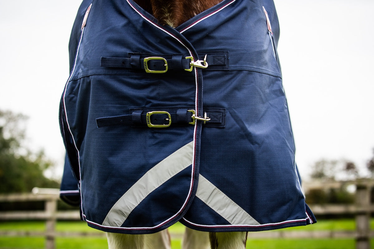 Epic Essential 40g Turnout Rug  -  Broad Fit