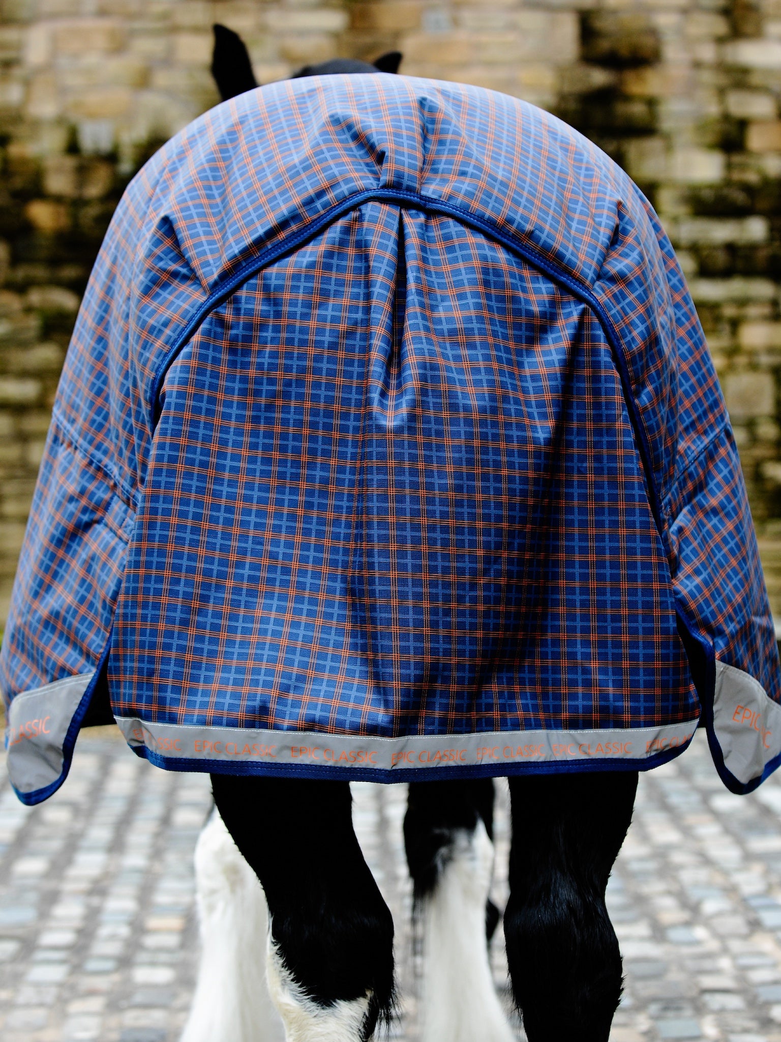 Epic Classic 200g Turnout Rug - Broad Fit