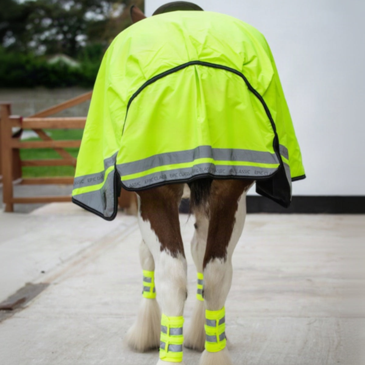 Epic Classic Exercise Sheet with Leg Straps - Fluorescent Yellow