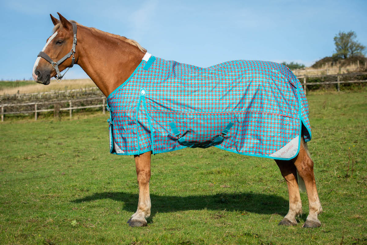 Epic Classic No Fill Turnout Rug  -  Broad Fit