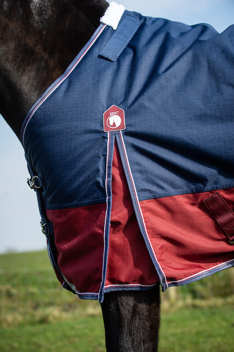 Epic Essential 200g Turnout Rug - Regular Fit