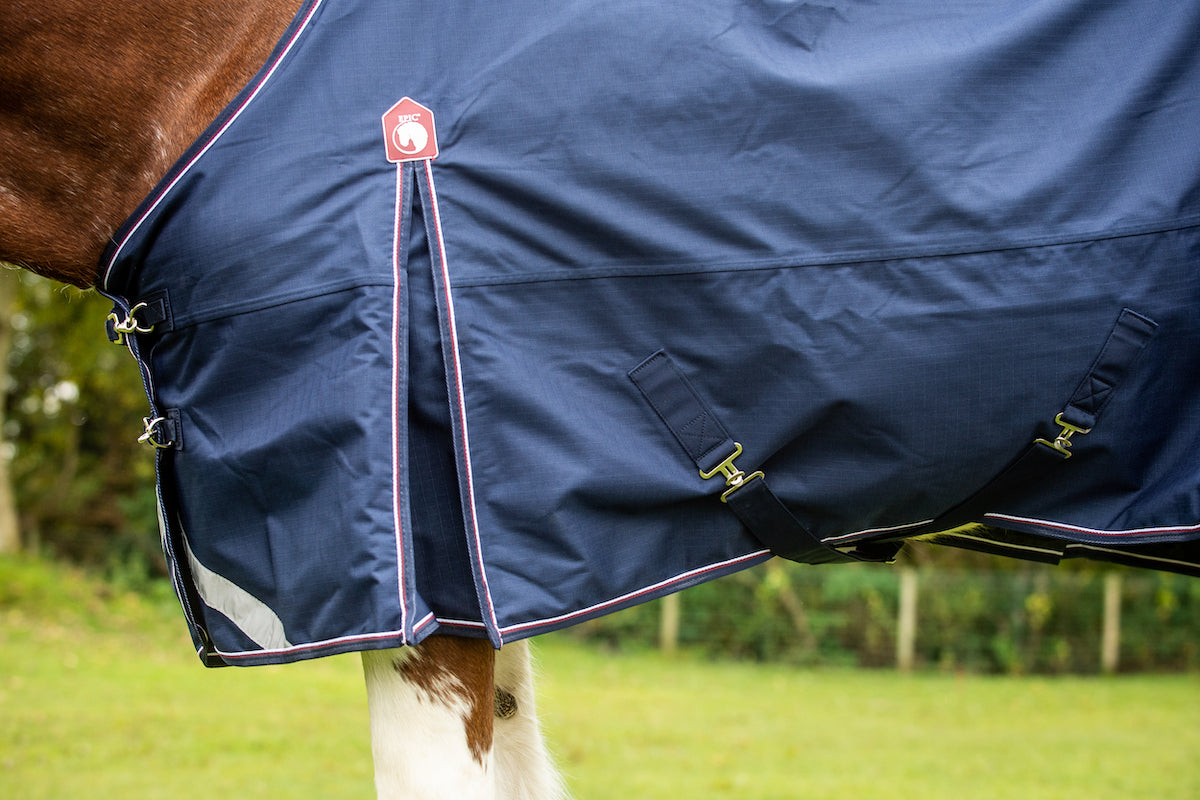 Epic Essential 300g Turnout Rug - Broad Fit